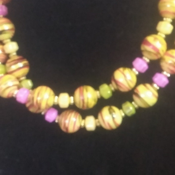 Jewelry - Picture 2 of 2